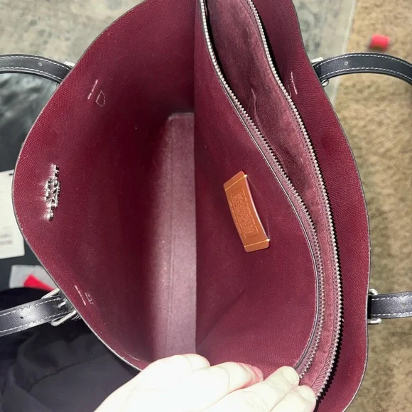 Coach Black Tote with White Bow Print - Picture 6 of 8